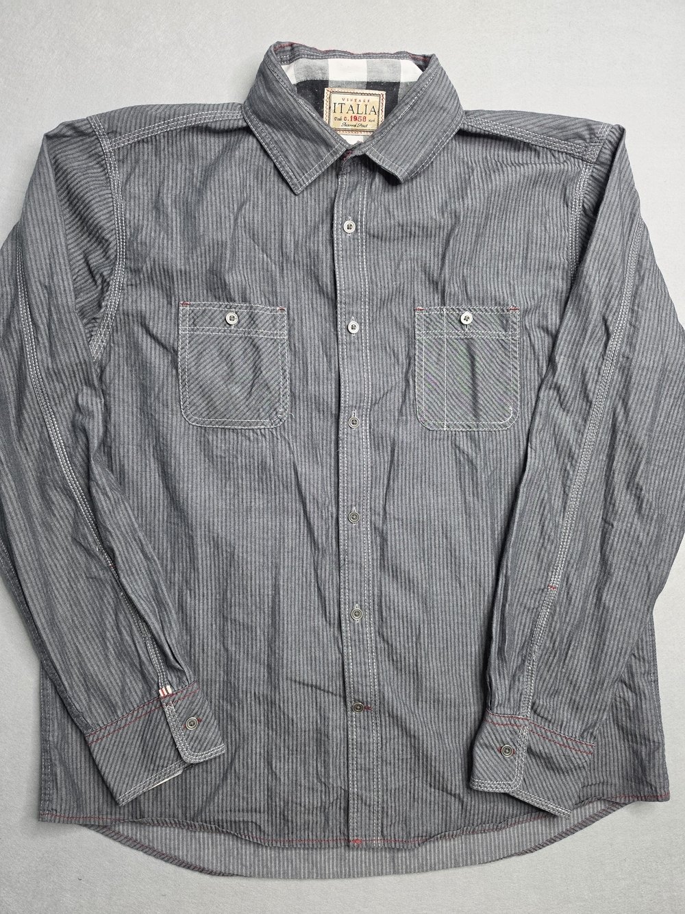 Vintage Italia Men's Gray Pinstripe Button-Up Shirt XL